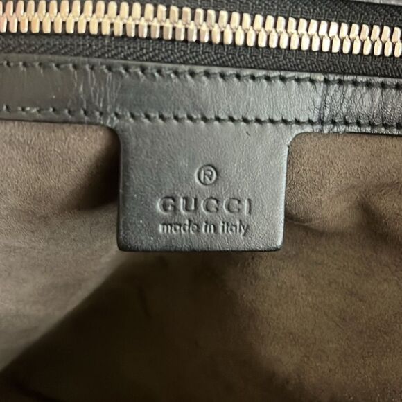 GUCCI Signature Pocket Backpack Guccissima Leather - Picture 8 of 9